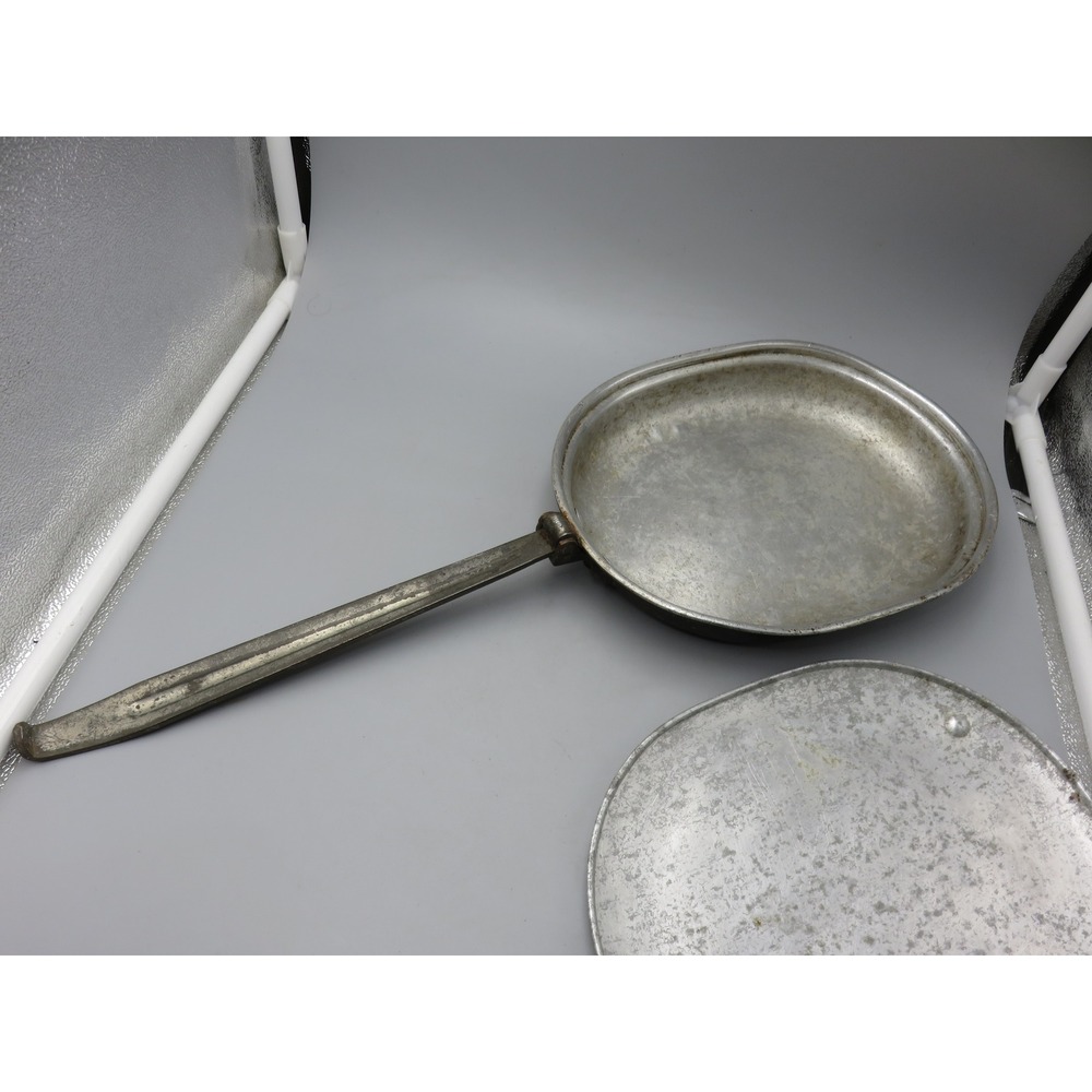 Vintage WWI 1917 US Army Mess Kit T.U.S.A. Co Aluminum Pan Folding Handle Lid